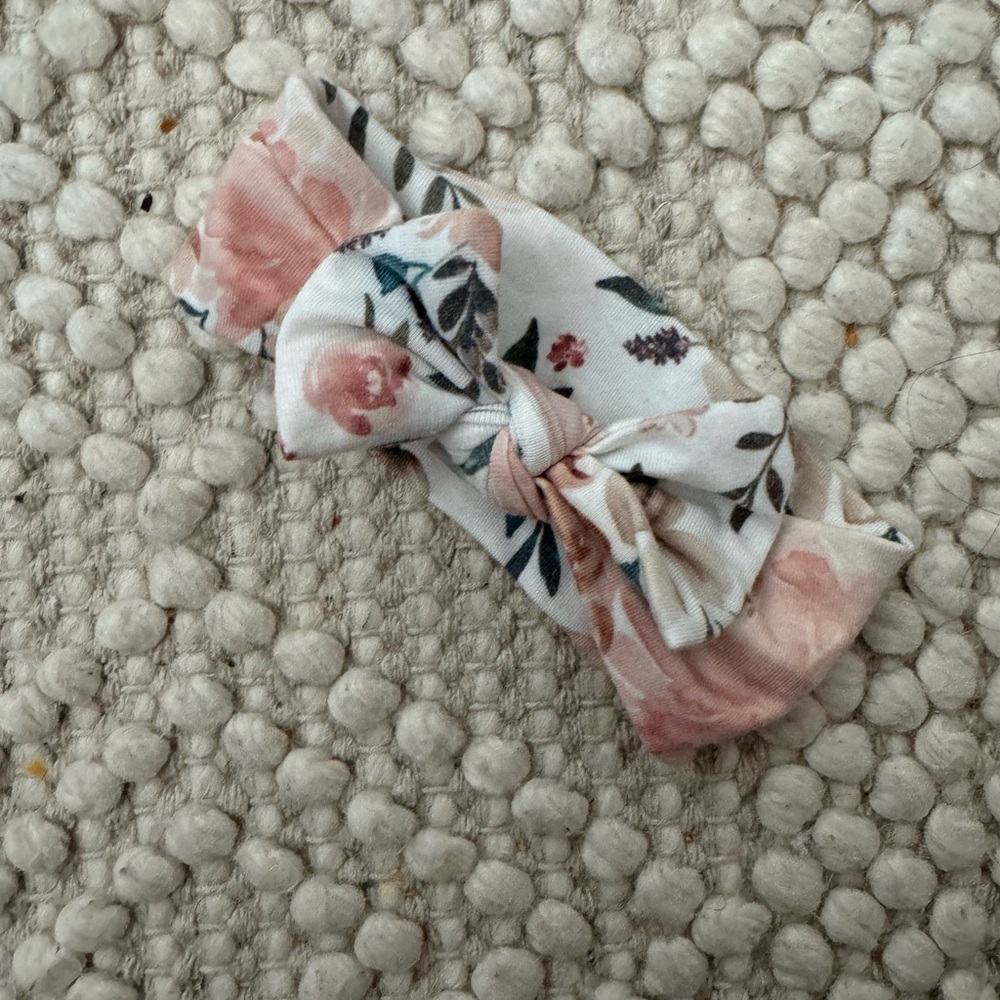 Cooper Pearl Headband Bow